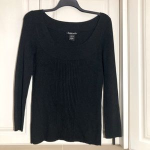 United States Sweater black stretchy sweater size L